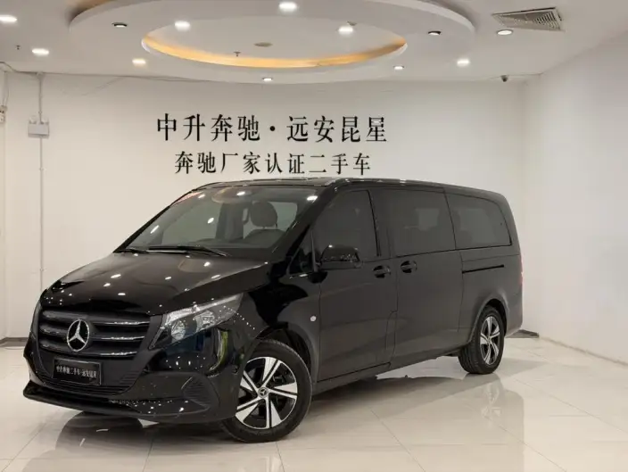Viano 2025 Model 2.0T Business Edition 7 seat – фото 1
