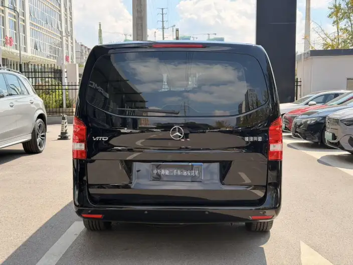 Viano 2025 Model 2.0T Business Edition 7 seat – фото 5