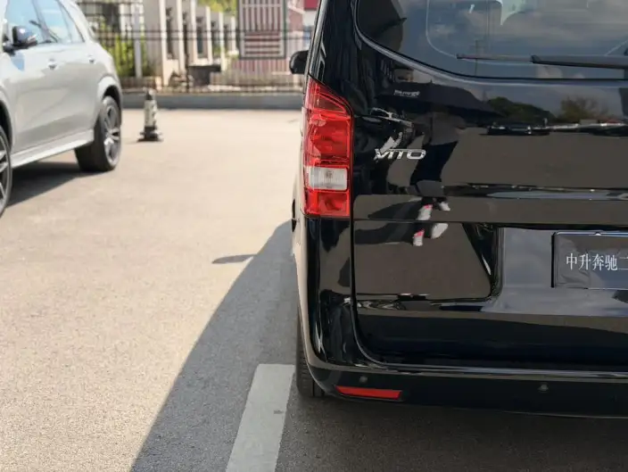 Viano 2025 Model 2.0T Business Edition 7 seat – фото 9