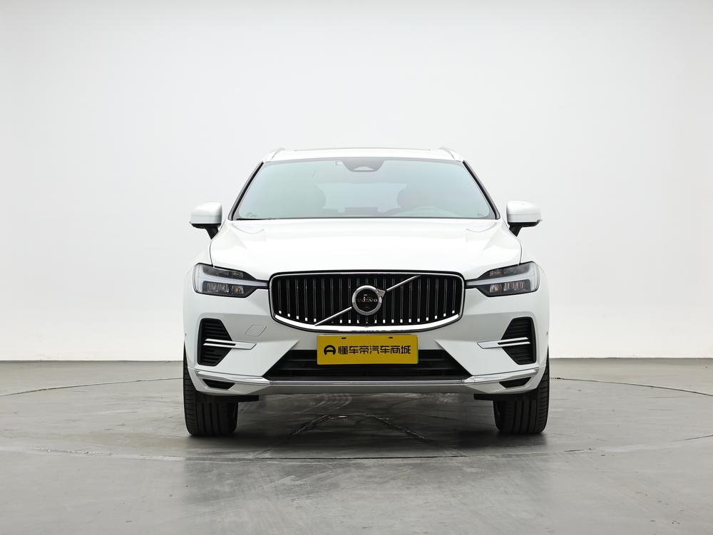 Volvo XC60 PHEV 2025 модификация T8 4WD Long Battery Li f e Pro Smart Range Deluxe Edition