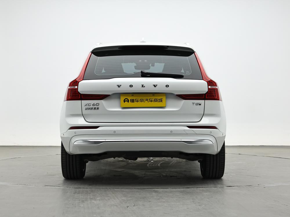 Volvo XC60 PHEV 2025 модификация T8 4WD Long Battery Li f e Pro Smart Range Deluxe Edition – фото 6