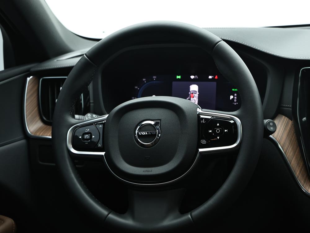 Volvo XC60 PHEV 2025 модификация T8 4WD Long Battery Li f e Pro Smart Range Deluxe Edition – фото 16