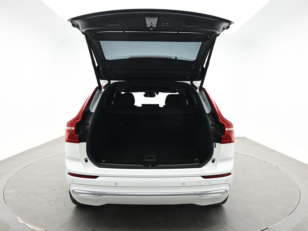 Volvo XC60 PHEV 2025 модификация T8 4WD Long Battery Li f e Pro Smart Range Deluxe Edition – фото 20