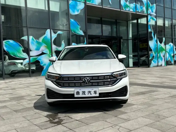 Volkswagen Sagitar 2024 Model 300TSI DSG Beyond Edition – фото 2