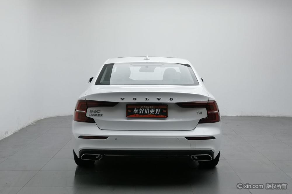 Volvo S60 2020 T4 Intelligent Refined Luxury – фото 3