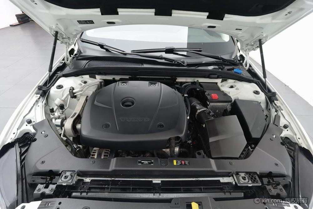 Volvo S60 2020 T4 Intelligent Refined Luxury – фото 5