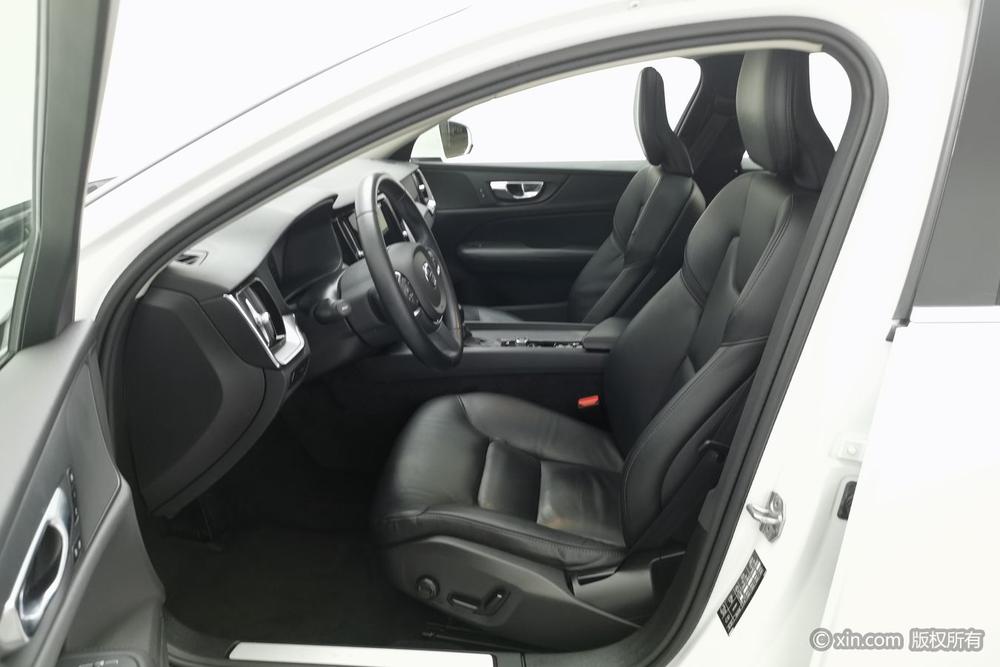 Volvo S60 2020 T4 Intelligent Refined Luxury – фото 18