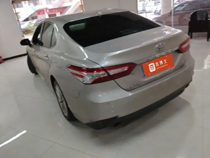 Toyota Camry 2021 Model 2.0G Deluxe Edition – фото 3