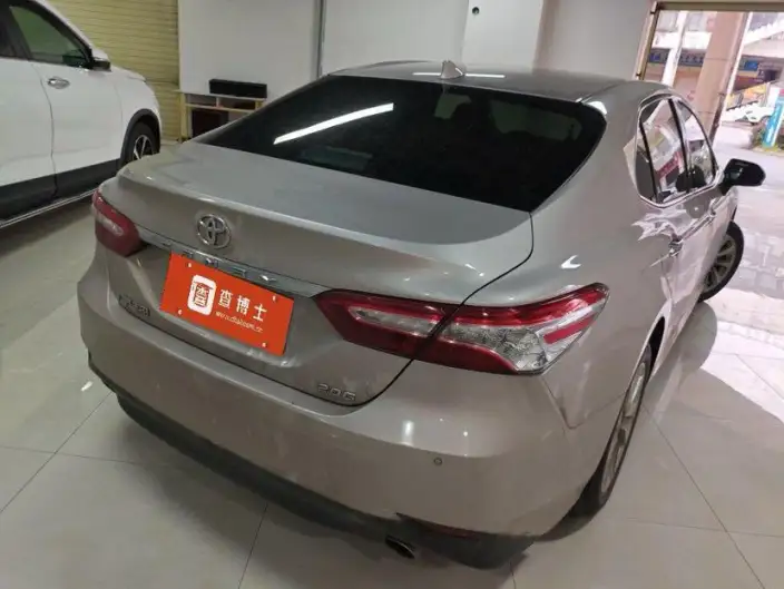Toyota Camry 2021 Model 2.0G Deluxe Edition – фото 4