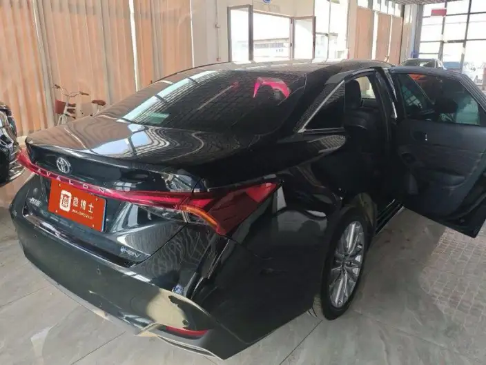 Toyota Avalon 2024 Model Intelligent Hybrid 2.0L E-CVT Deluxe Edition – фото 4