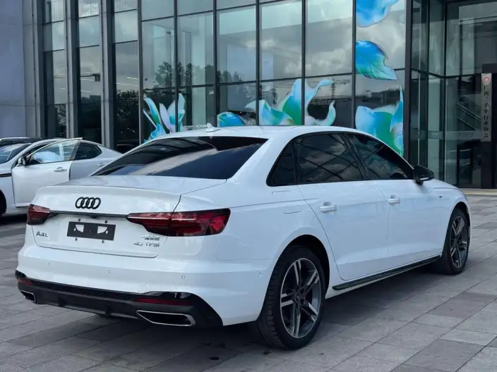 Audi A4 L 2022 Model 40 TFSI Luxury Dynamic Model – фото 6