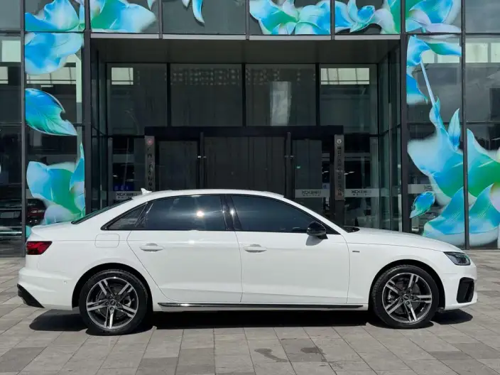 Audi A4 L 2022 Model 40 TFSI Luxury Dynamic Model – фото 7