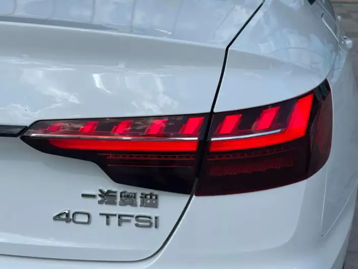 Audi A4 L 2022 Model 40 TFSI Luxury Dynamic Model – фото 10