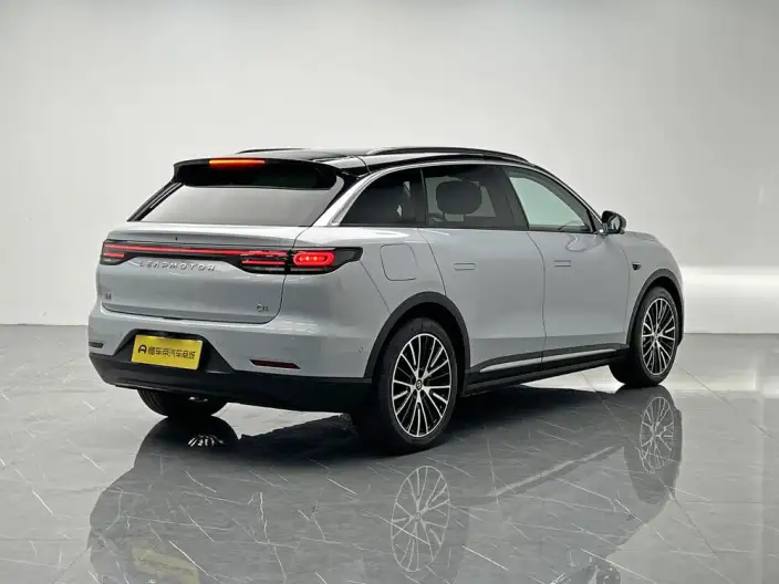 Leapmotor C11 2026 Model EV Edition 640 LiDAR Zhizun Edition – фото 7