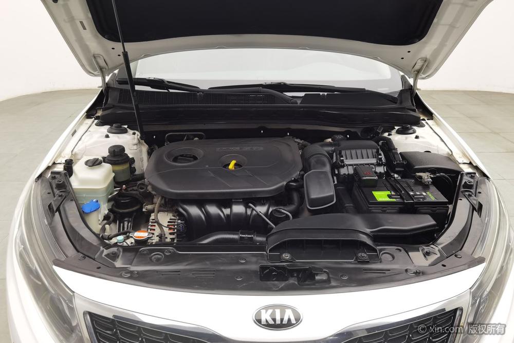 Kia K5 2015 модификация 2.0L автоматическое LUX – фото 5