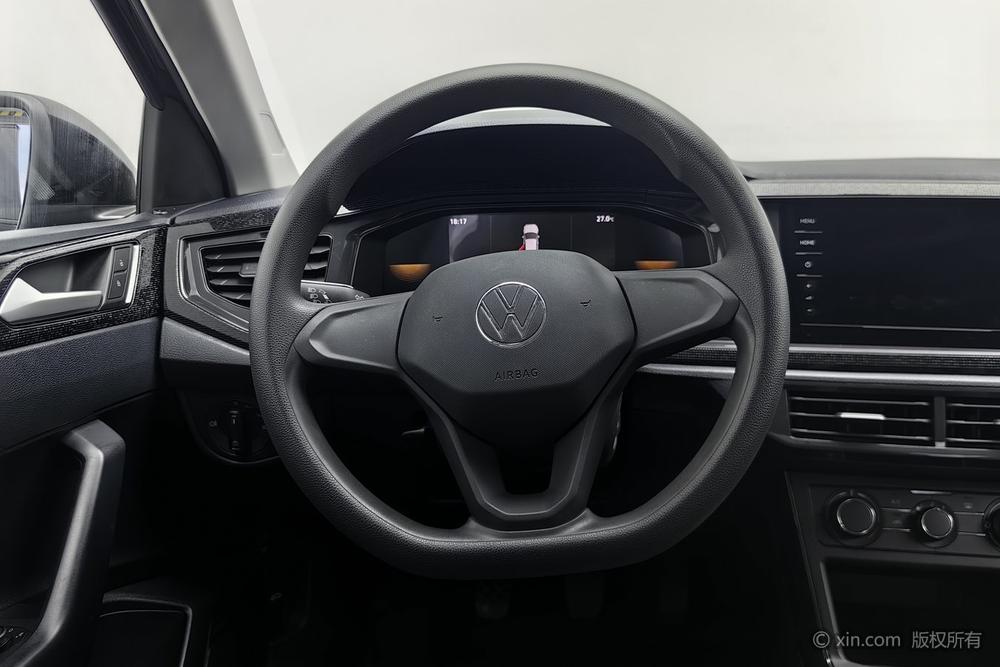 Volkswagen Lavida 2023 Sunrise 1.5L Manual New Ease Edition – фото 13
