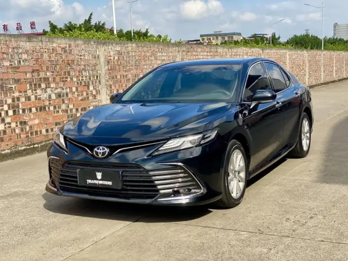 Toyota Camry 2021 Model 2.0G Deluxe Edition – фото 1