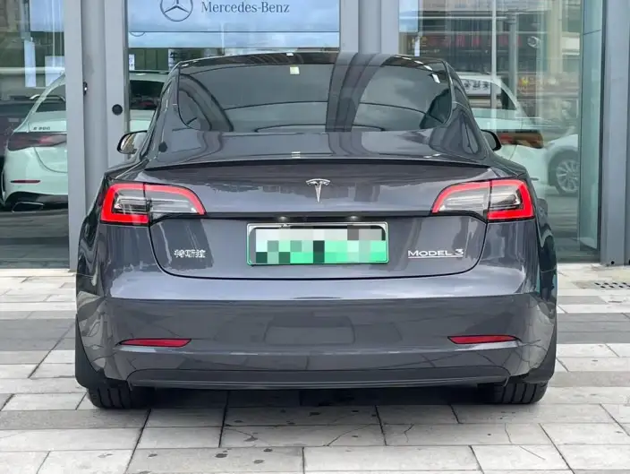 Model 3 2022 Model Performance High performance All-wheel drive version – фото 4