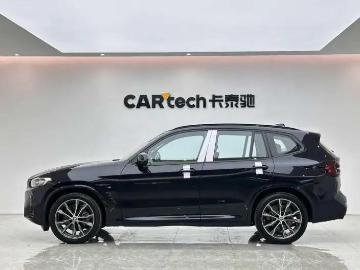 BMW X3 2023 Model xDrive30i Leading Model M Night Set – фото 4