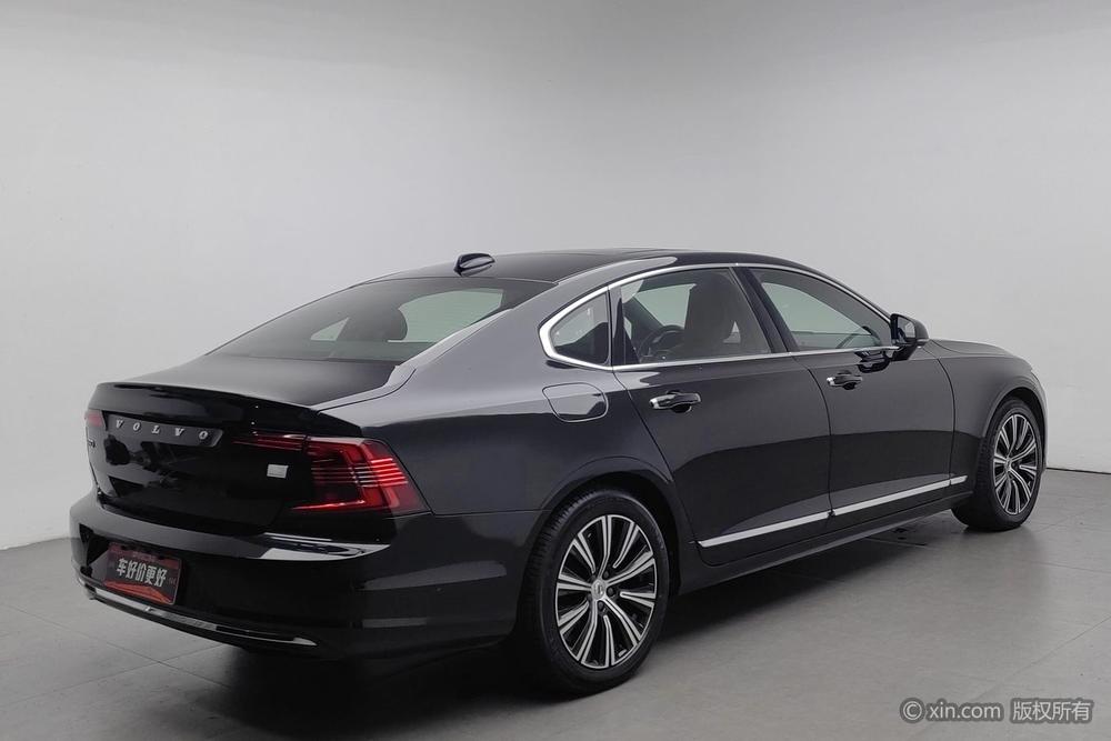 Volvo S90 PHEV 2021 T8 E-Drive Hybrid Smart Luxury Edition