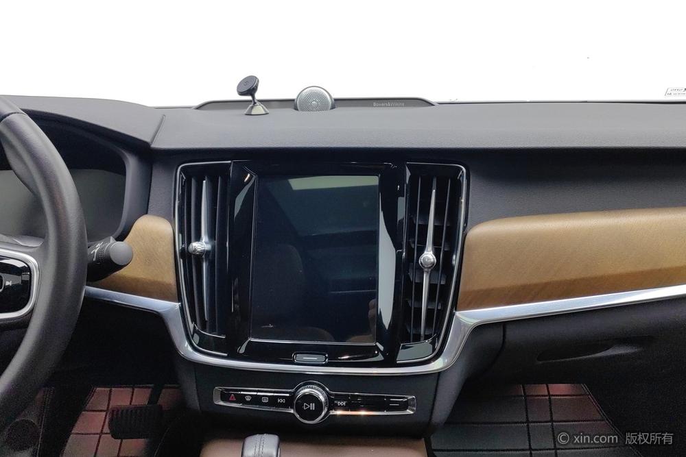 Volvo S90 PHEV 2021 T8 E-Drive Hybrid Smart Luxury Edition – фото 12