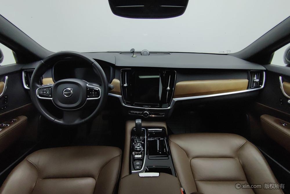Volvo S90 PHEV 2021 T8 E-Drive Hybrid Smart Luxury Edition – фото 13