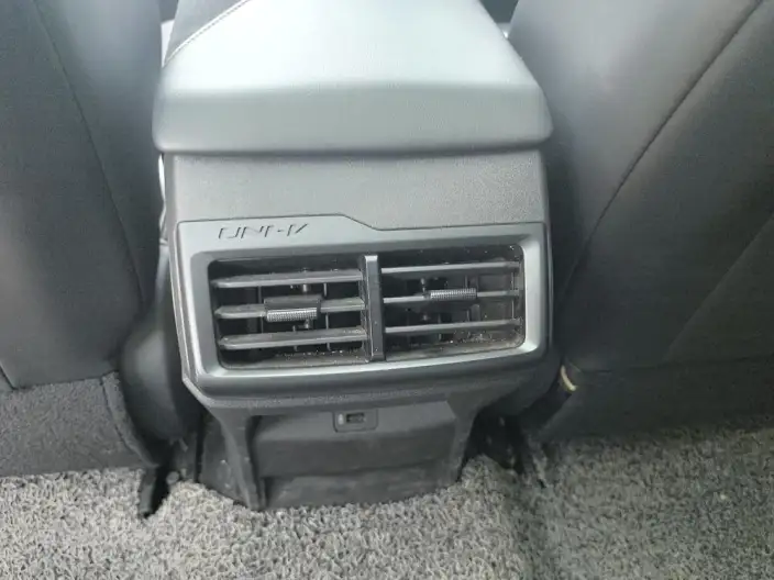 Changan UNI-V 2022 Model 1.5T Sports Edition – фото 9