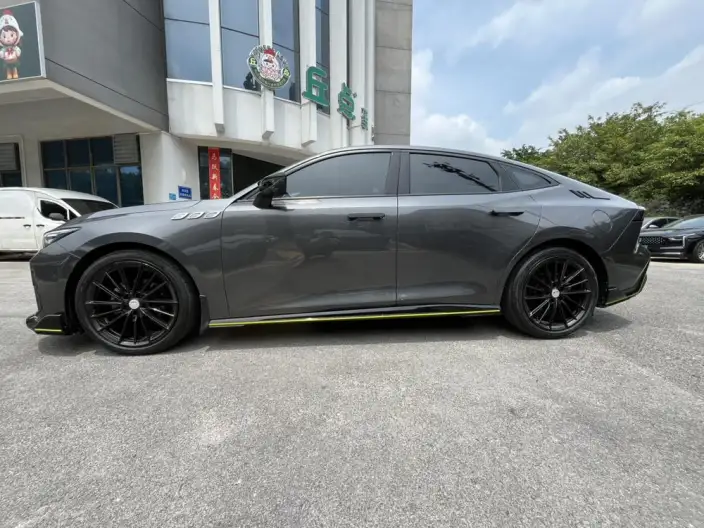 Changan UNI-V 2022 Model 1.5T Sports Edition