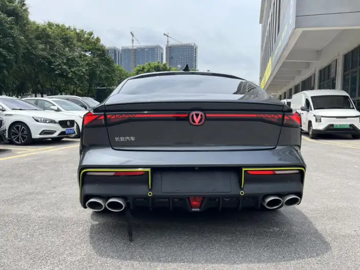 Changan UNI-V 2022 Model 1.5T Sports Edition – фото 6