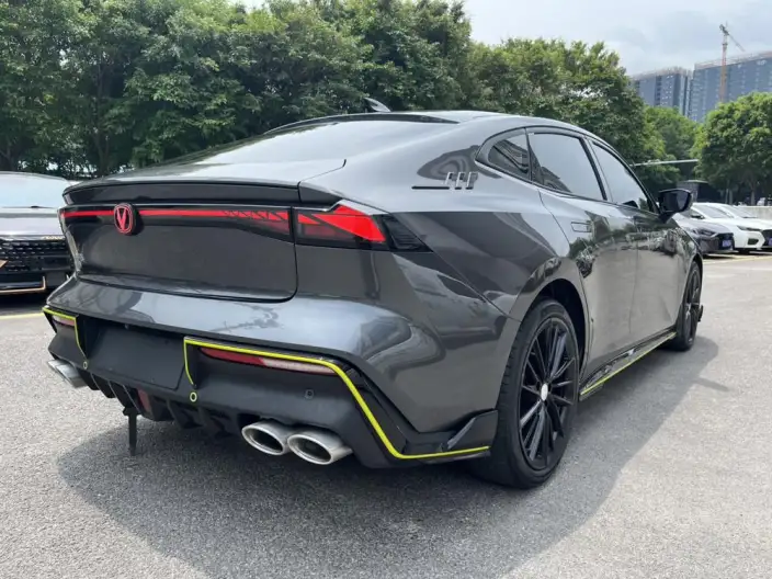Changan UNI-V 2022 Model 1.5T Sports Edition – фото 7