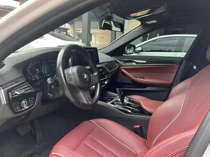 BMW 5 Series 2022 Model Facelift II 525Li M Sports Set – фото 8