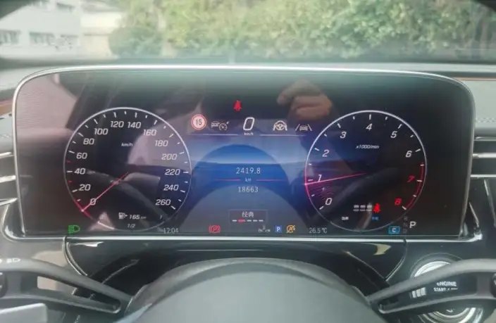 Mercedes-Benz E-Class 2024 Model E 300 L Luxury Model sedan – фото 6