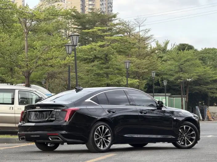 Cadillac CT5 2025 Model 28T Lincoln Town Sports Edition – фото 7