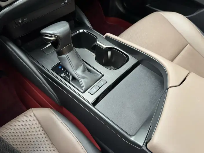 Lexus ES 2023 Model 260 Superior Edition – фото 8