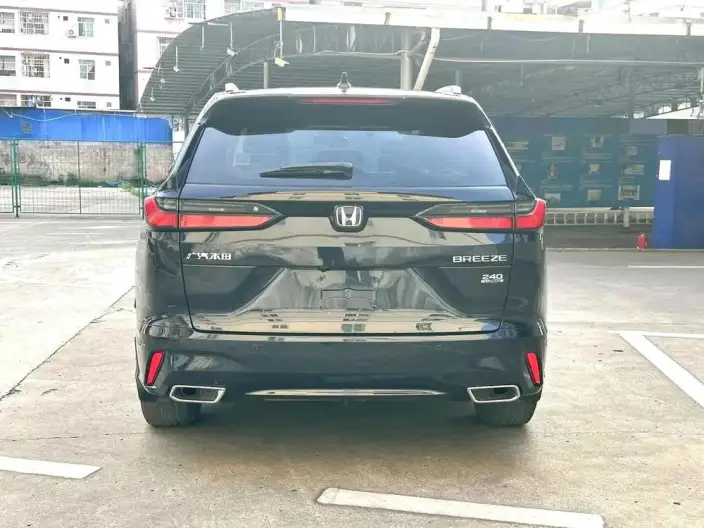 Honda BREEZE 2023 Model 240TURBO CVT 2WD Deluxe Edition – фото 6