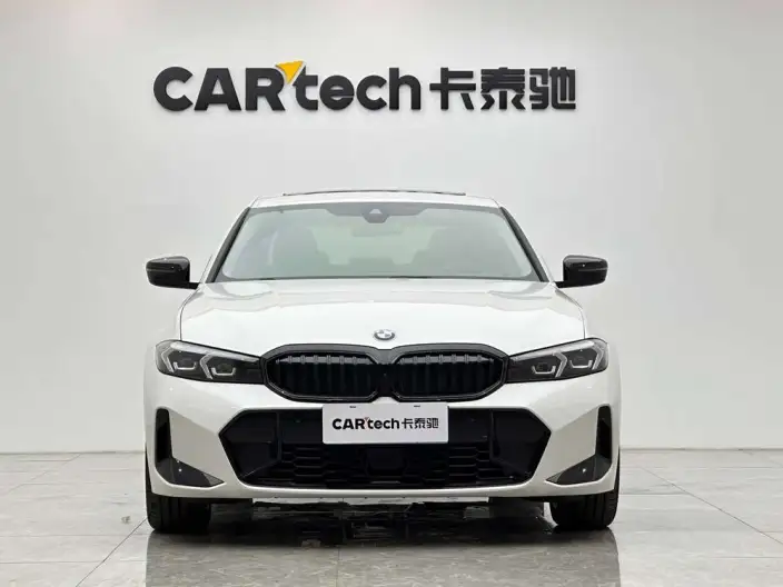 BMW 3 Series 2026 Model 330Li M Sports Night Set