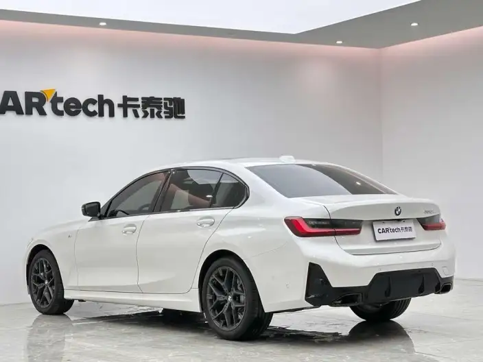 BMW 3 Series 2026 Model 330Li M Sports Night Set – фото 5
