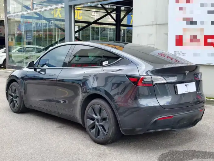 Model Y 2024 Model Rear-wheel drive version – фото 5