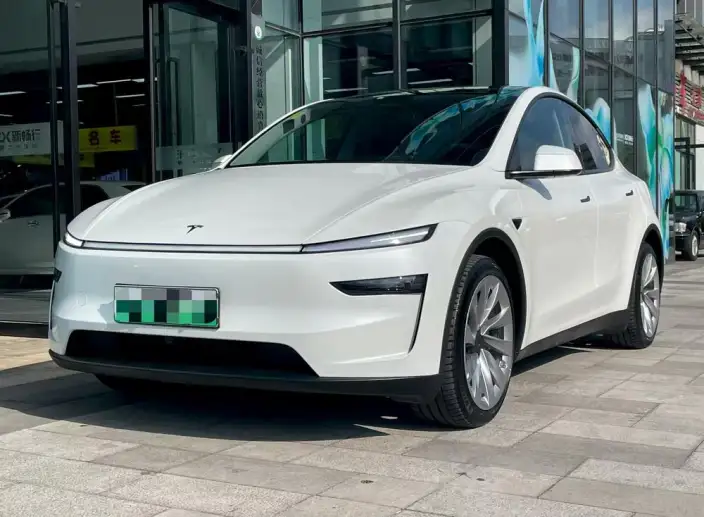 Model Y 2025 Model Facelift Long Battery Life Pro All-wheel drive version