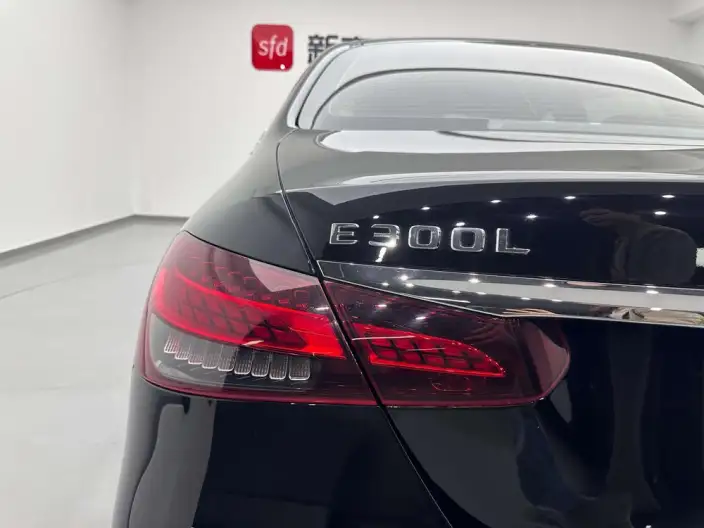 Mercedes-Benz E-Class 2023 Model Facelift E 300 L Fashion Model sedan – фото 10