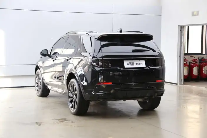Land Rover Discovery Sport 2024 Model 249PS R-Dynamic SE Performance Technology Edition 5 seat