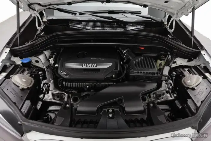 BMW X1 2022 Model sDrive25Li Leading Model – фото 5