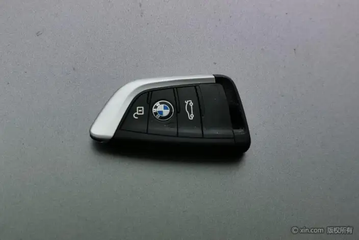 BMW X1 2022 Model sDrive25Li Leading Model – фото 6