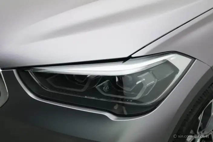 BMW X1 2022 Model sDrive25Li Leading Model – фото 7