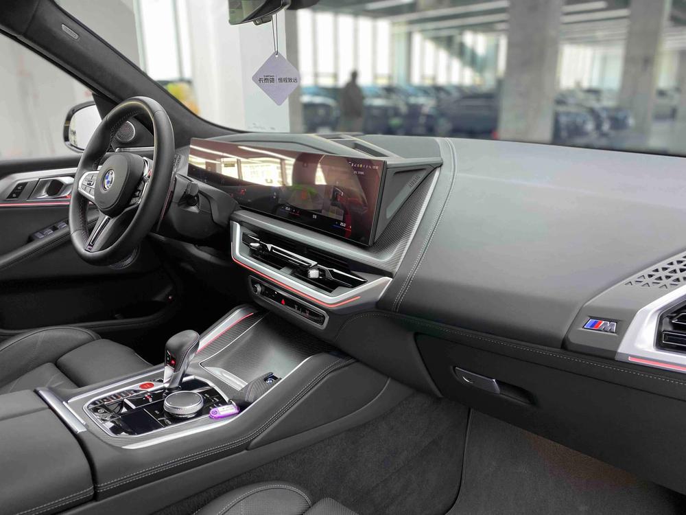 BMW XM Раздел 2023 4.4T Standard type – фото 21
