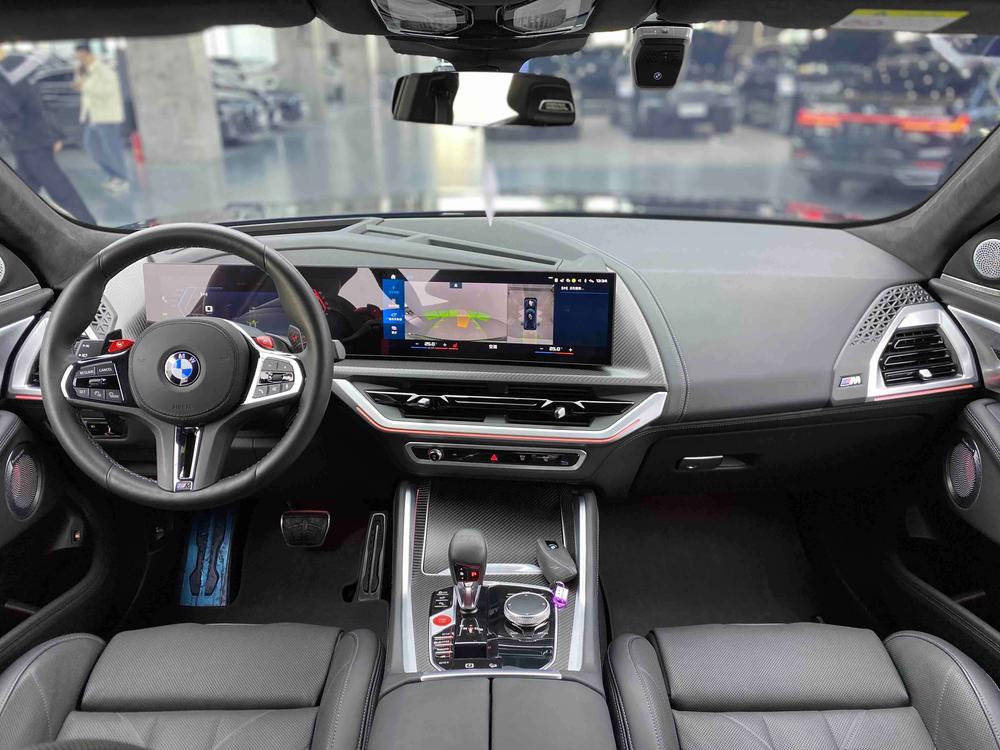 BMW XM Раздел 2023 4.4T Standard type – фото 27