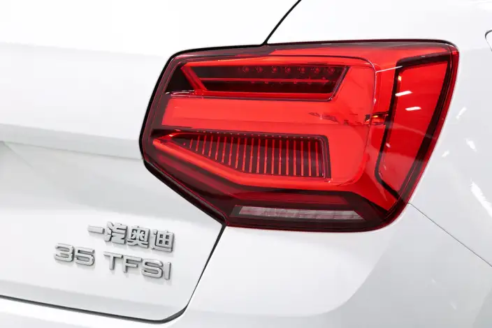AUDI Q2L 2022 Model 35 TFSI Fashion Dynamic Model – фото 8