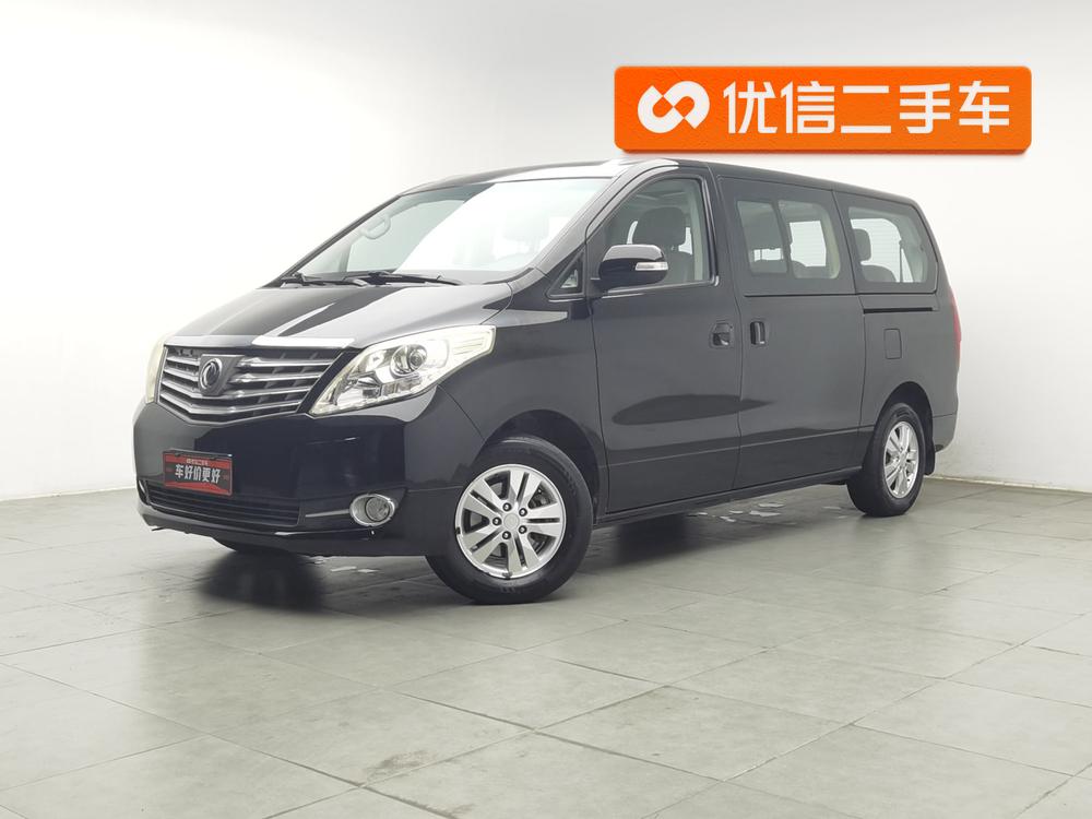 Fengxing CM7 Модель 2018 года Classic Edition 2.0T Manual Exclusive