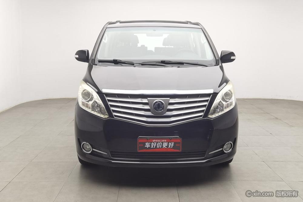 Fengxing CM7 Модель 2018 года Classic Edition 2.0T Manual Exclusive