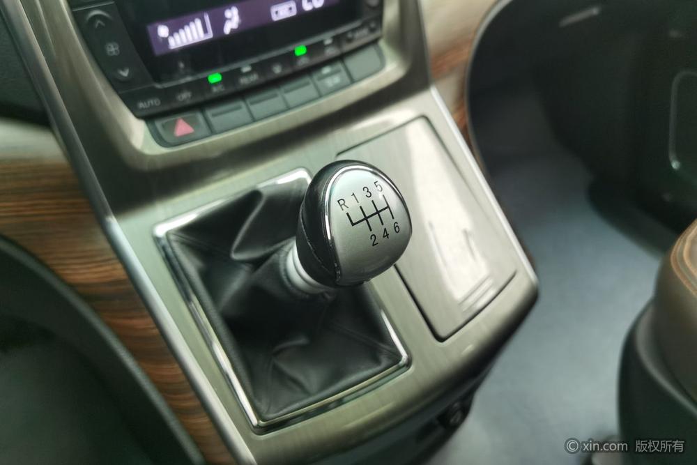 Fengxing CM7 Модель 2018 года Classic Edition 2.0T Manual Exclusive – фото 15